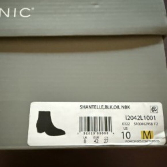 Vionic Shantelle Black 10M Ankle Boot - Picture 2 of 8